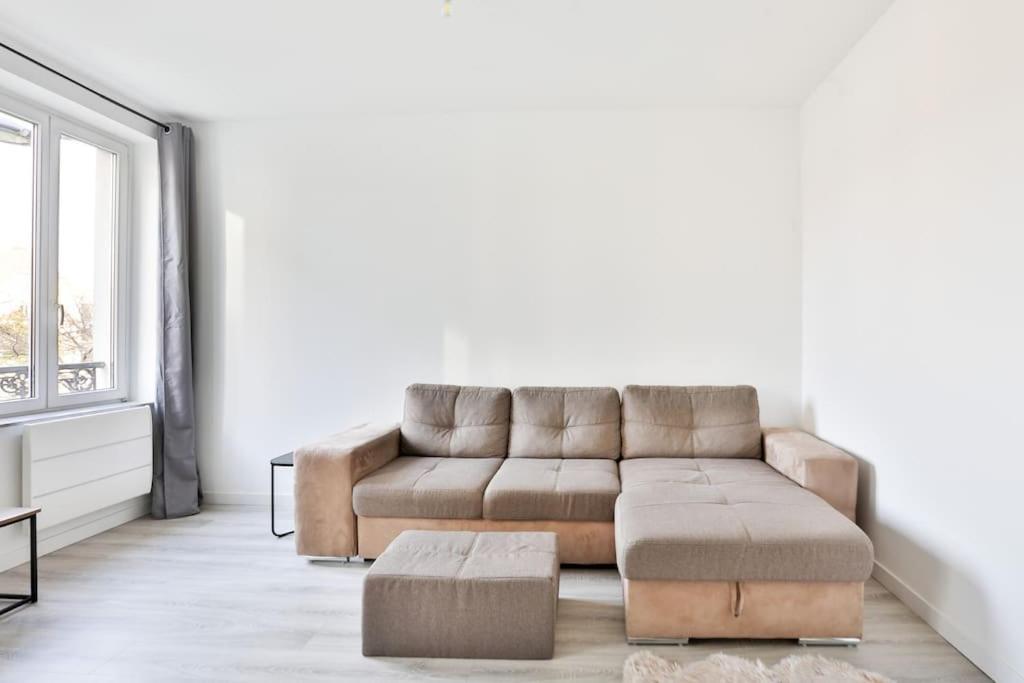 Suite Lumineux Et Moderne, Parking Gratuit, Mulhouse Centre Luaran gambar
