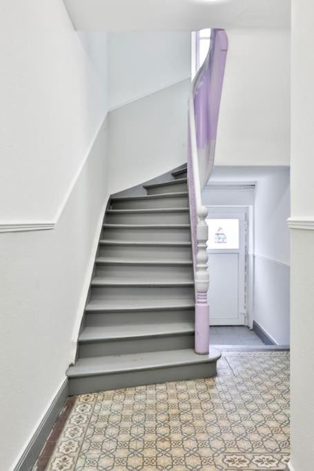 Suite Lumineux Et Moderne, Parking Gratuit, Mulhouse Centre Luaran gambar